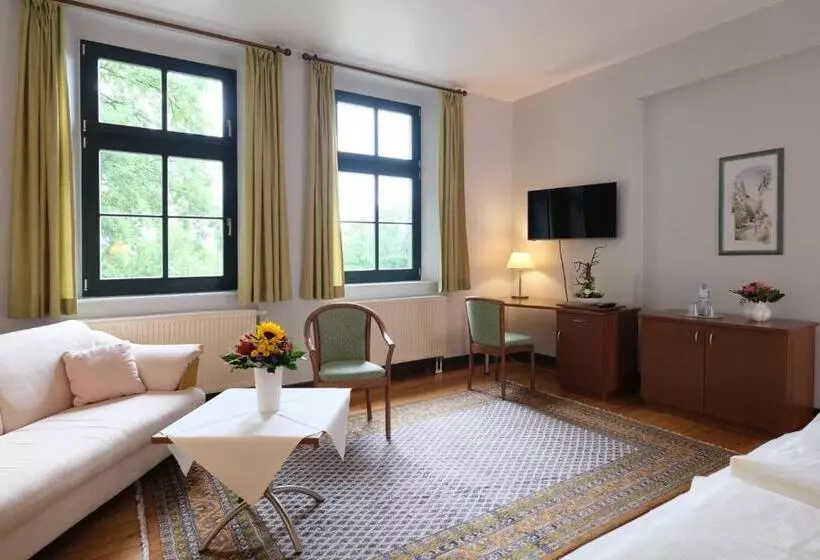 Gutshaus Redewisch Hotel & Restaurant