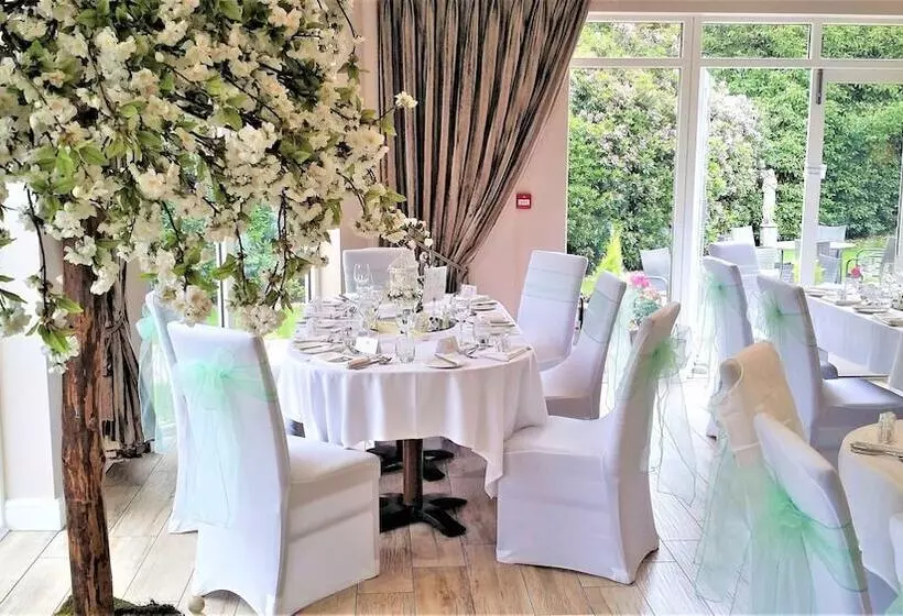 ホテル Astley Bank