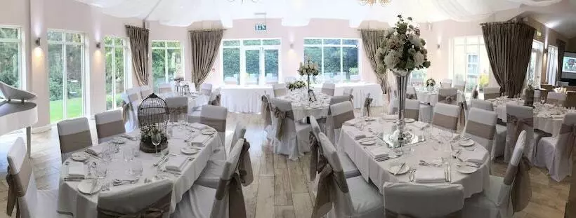 ホテル Astley Bank