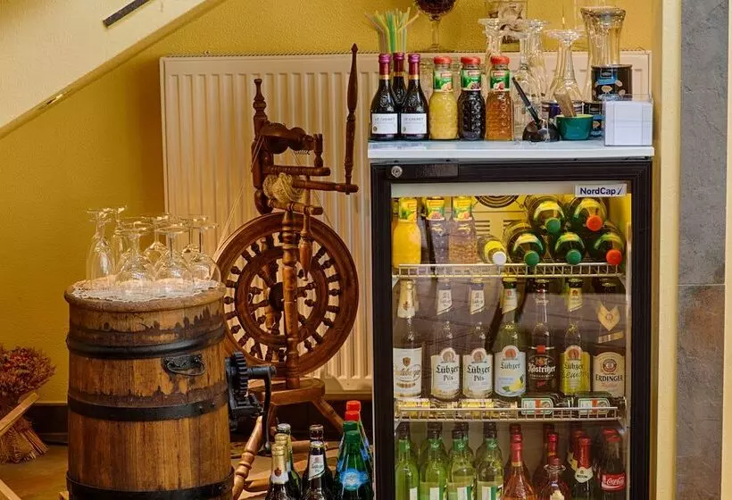 Отель Garni Nussbaumhof