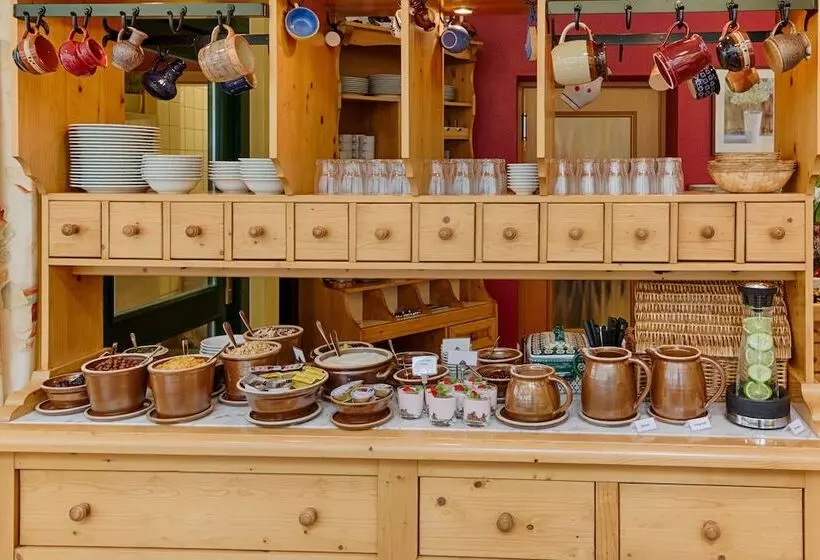 Отель Garni Nussbaumhof