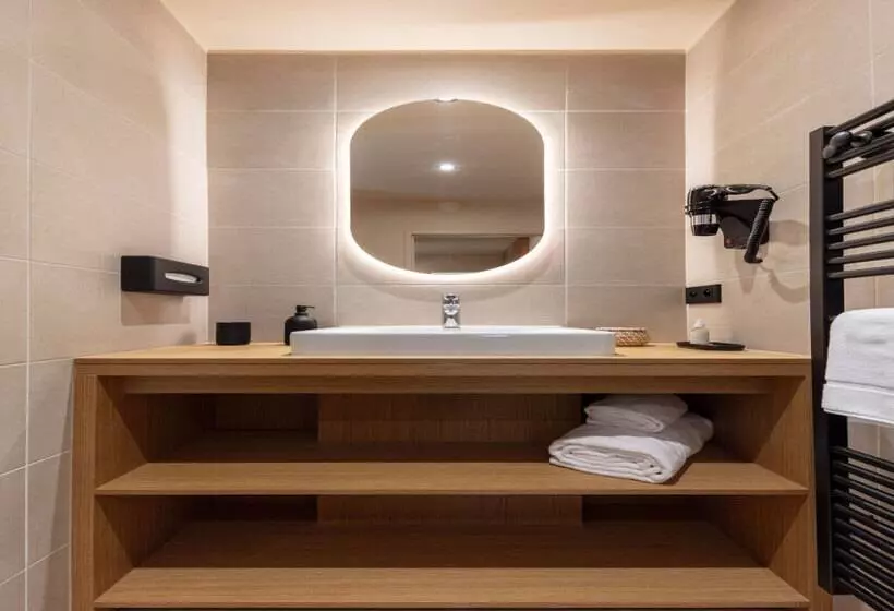 בית מלון כפרי Horizon Resort Massane & Spa