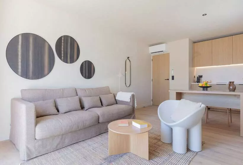 בית מלון כפרי Horizon Resort Massane & Spa