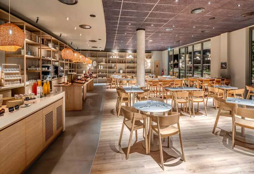 בית מלון כפרי Horizon Resort Massane & Spa