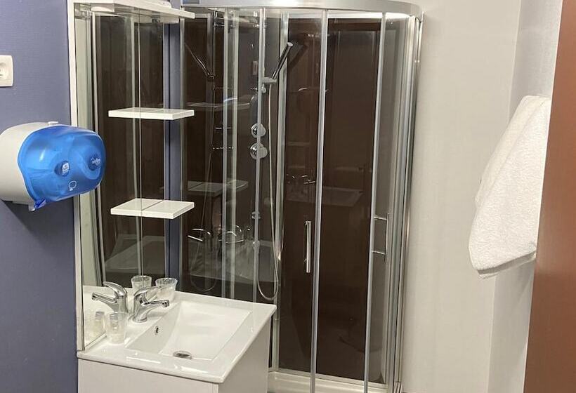 בית מלון כפרי Hôtel Amarante Besançon Micropolis