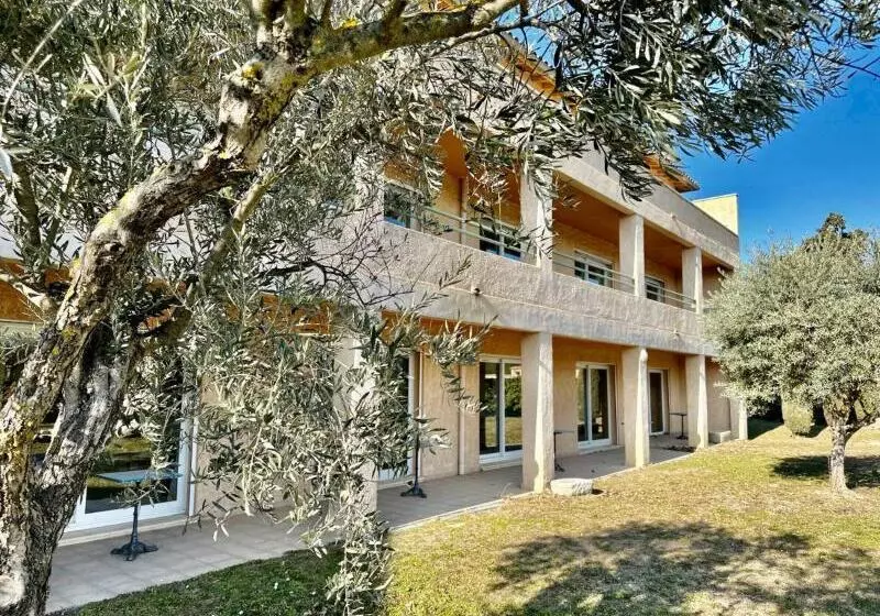 호텔 Hôtel La Perna