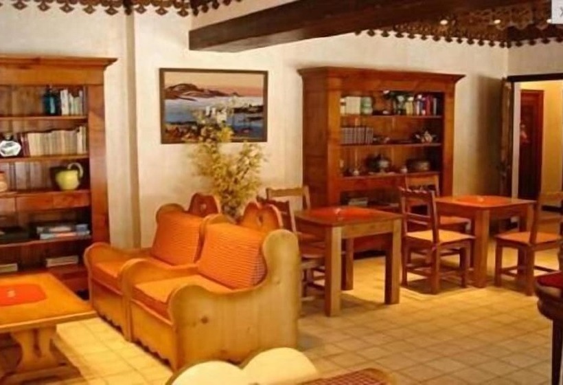 בית מלון כפרי Hôtel Les Glaciers