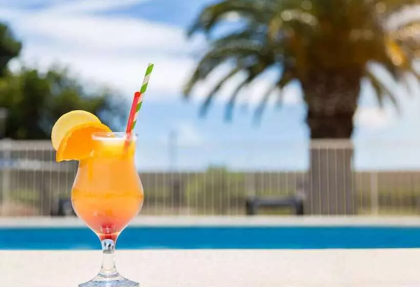 هتل Ibis Perpignan Nord Rivesaltes