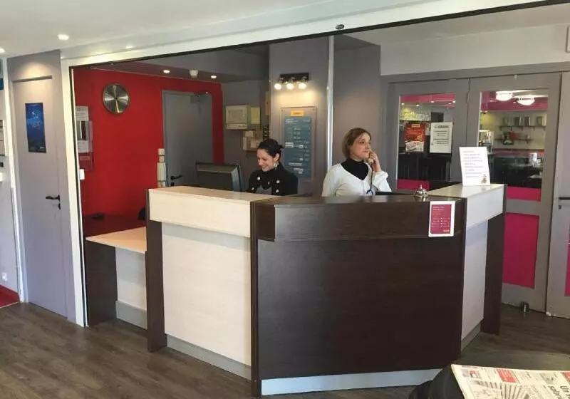 Отель Initial By Balladins Amiens / Longueau