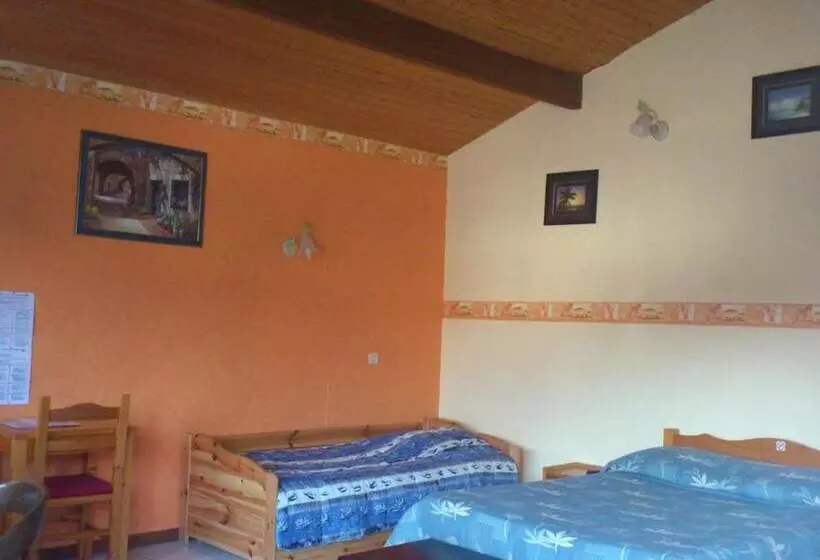 Отель La Vieille Ferme