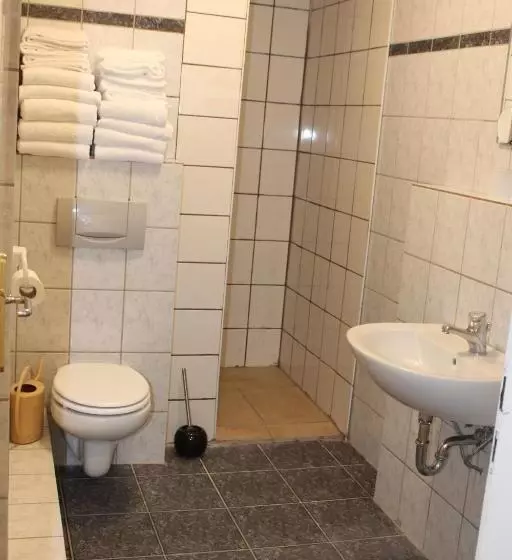 Rasthaus Hotel Schackendorf