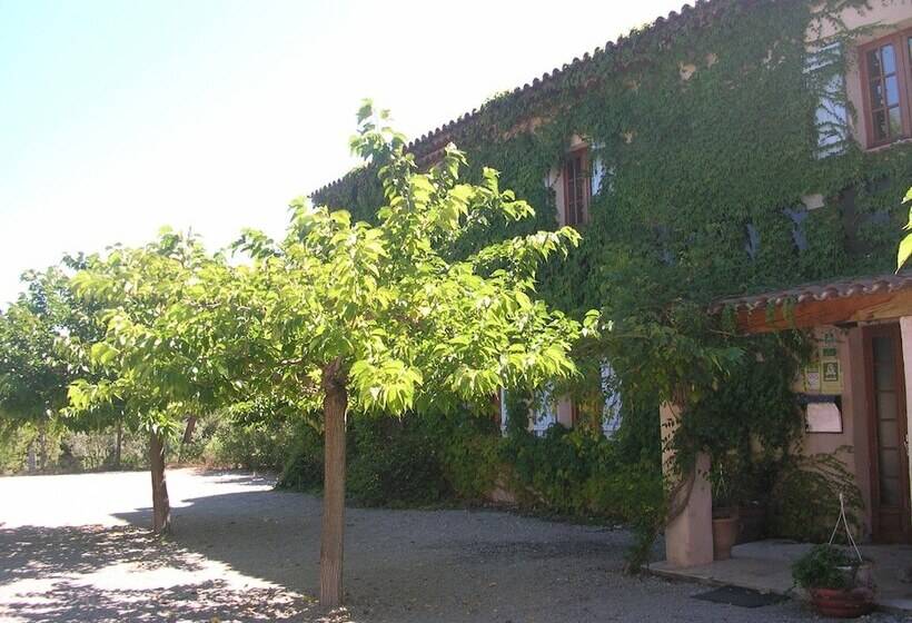 Отель Le Mas Des Collines