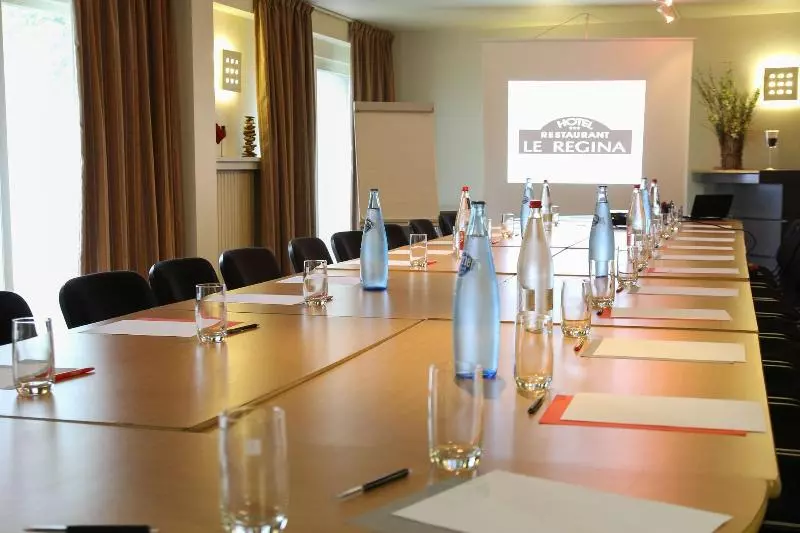 호텔 Le Regina Hôtel Restaurant