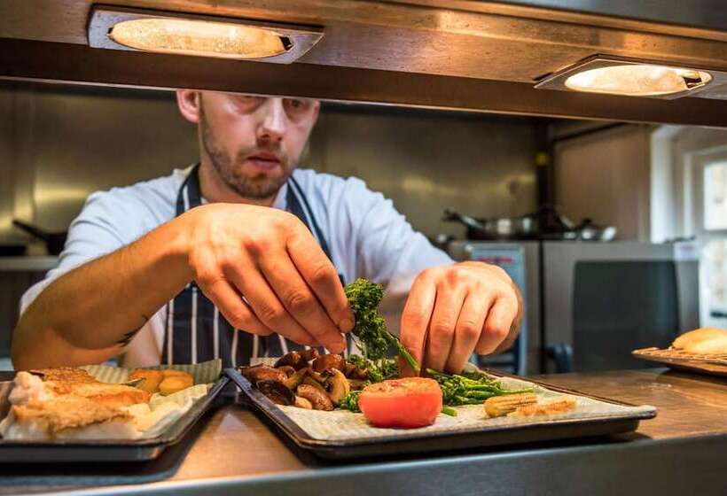 فندق Number Four At Stow