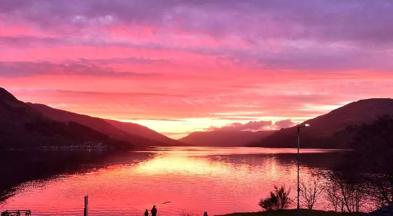 בית מלון כפרי The Four Seasons