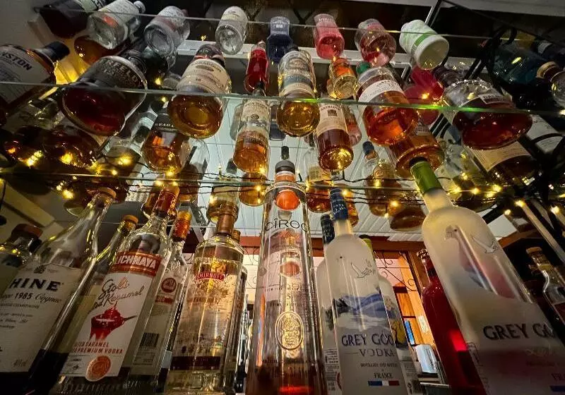 בית מלון כפרי The Four Seasons