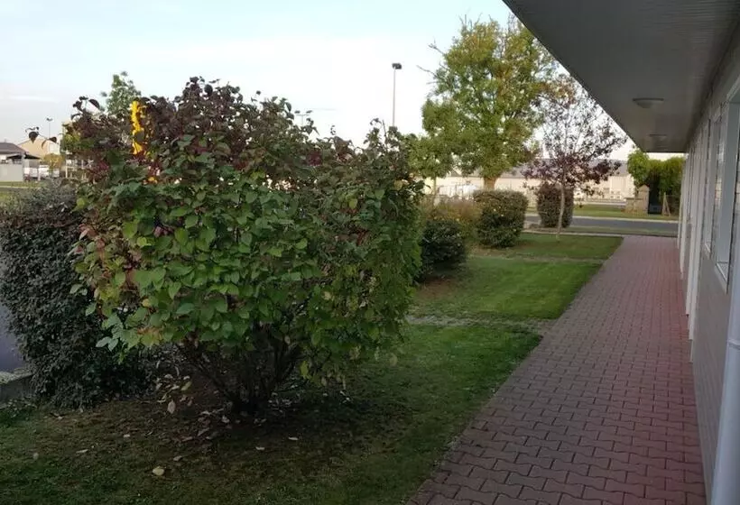 هتل The Originals Access, Hôtel Saintflour