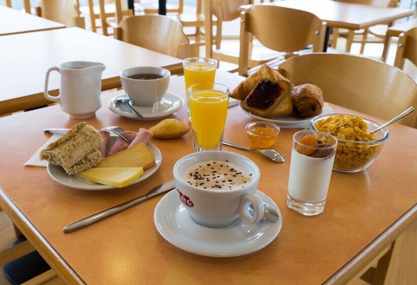 فندق The Originals Access, Hôtel Saintflour