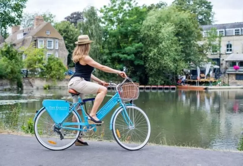 The Varsity Hotel & Spa