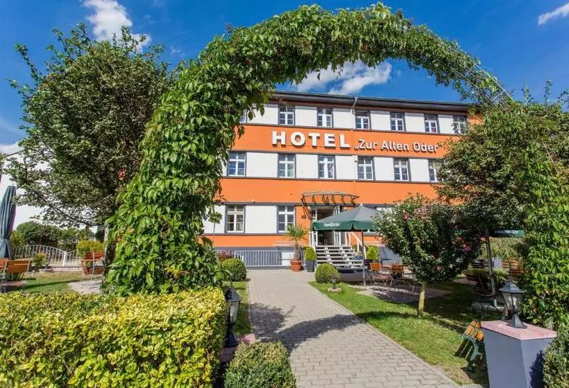 Hotel & Restaurant ,,zur Alten Oder In Frankfurt Oder