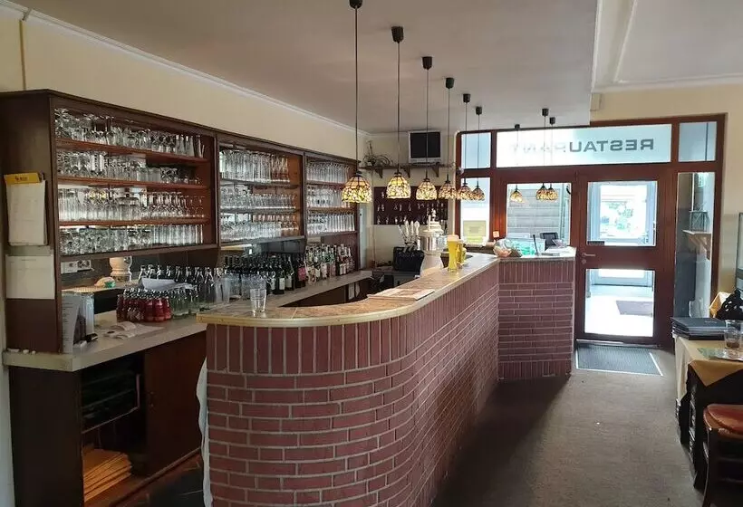 Rasthaus Hotel Schackendorf