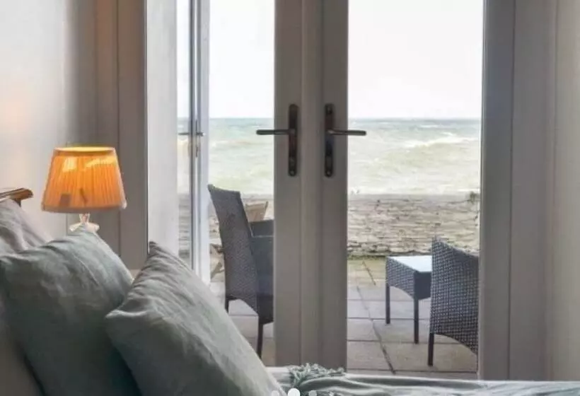 Beautiful Sea View Apartment
