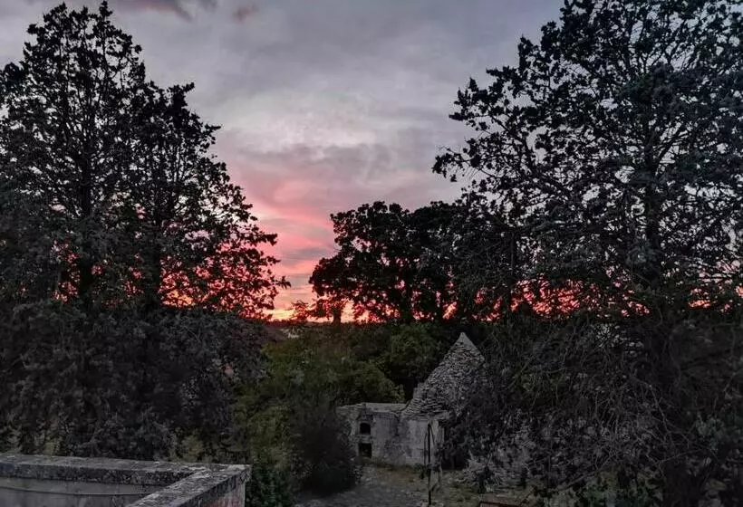 Antique Villa, Casa Rosa   3 Bed, 2 Bath With Pool