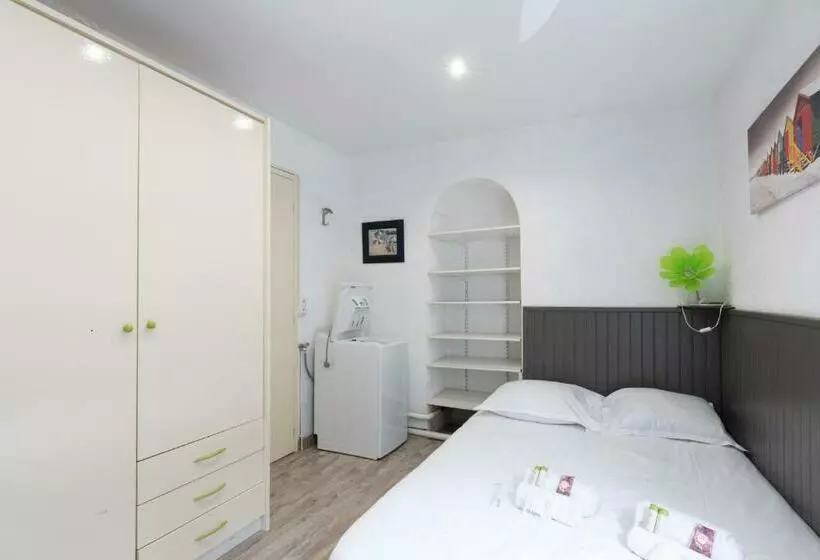 Appartement Avec Terrasse Proche De La Plage
