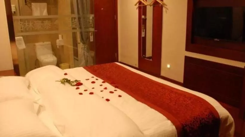 ホテル Greentree Inn Hefei Longchuan Road South Hefei Railway Station Business