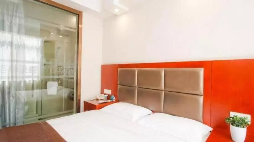 ホテル Greentree Inn Hefei Longchuan Road South Hefei Railway Station Business