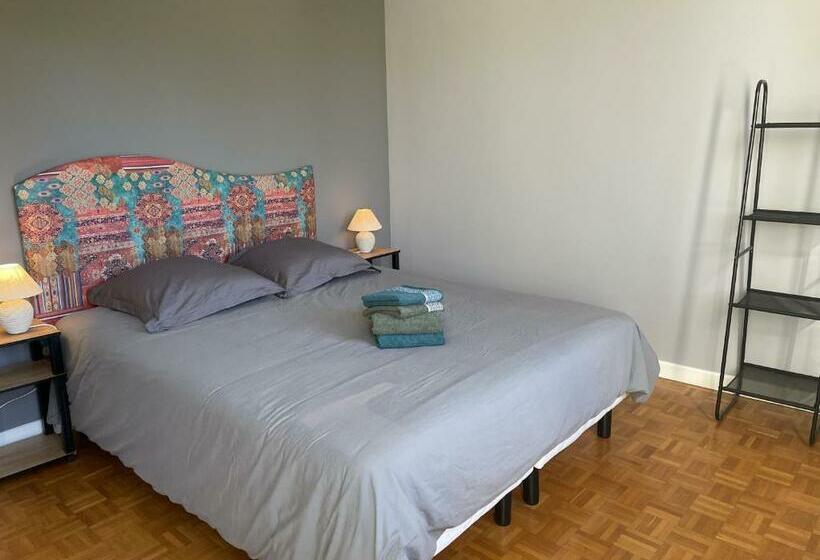 La Petole, Balcon Superbe Vue