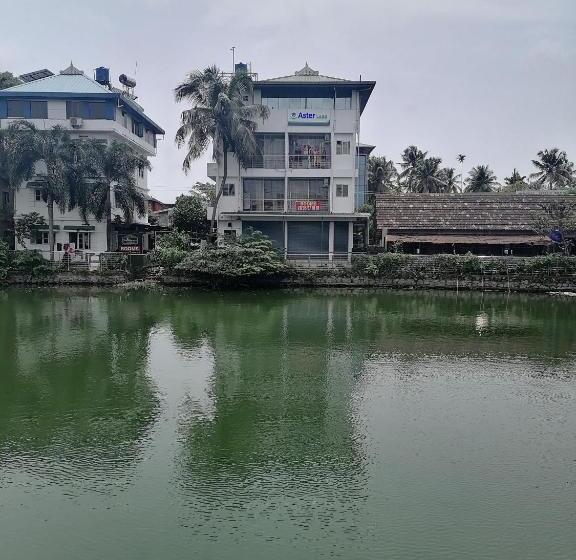 Green Garden Apartments