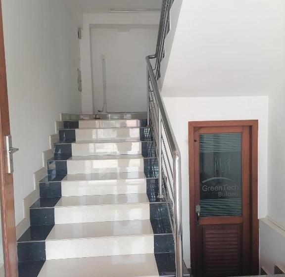 Green Garden Apartments