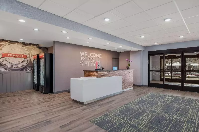 Hotelli Hampton Inn Williams