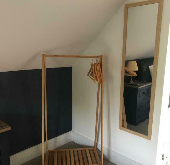 Oakworth Lodge   New Self Contained Studio