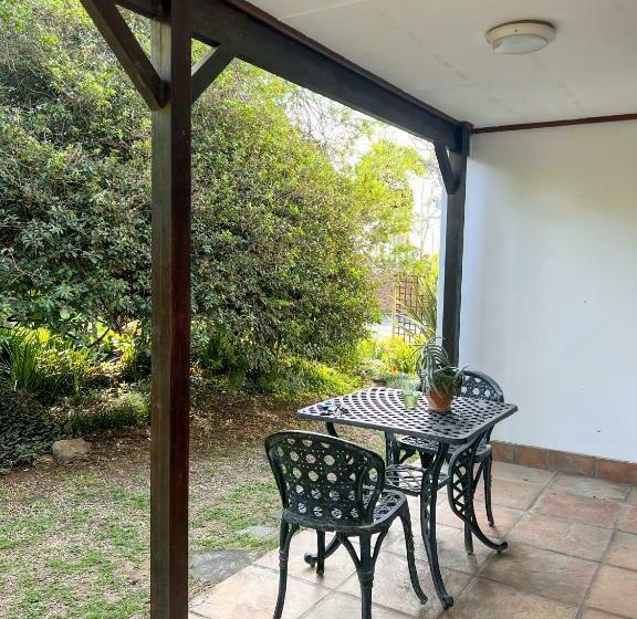 بنسيون Bunkers Inn Guesthouse