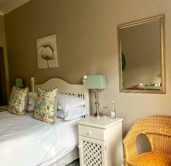 بنسيون Bunkers Inn Guesthouse