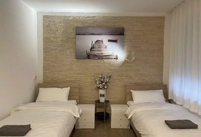 Majatalo Erft Apartment