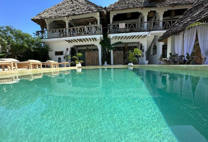 پانسیون Olamanga Beach Villa Adults Only