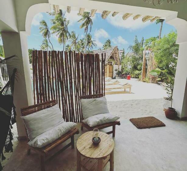 پانسیون Olamanga Beach Villa Adults Only