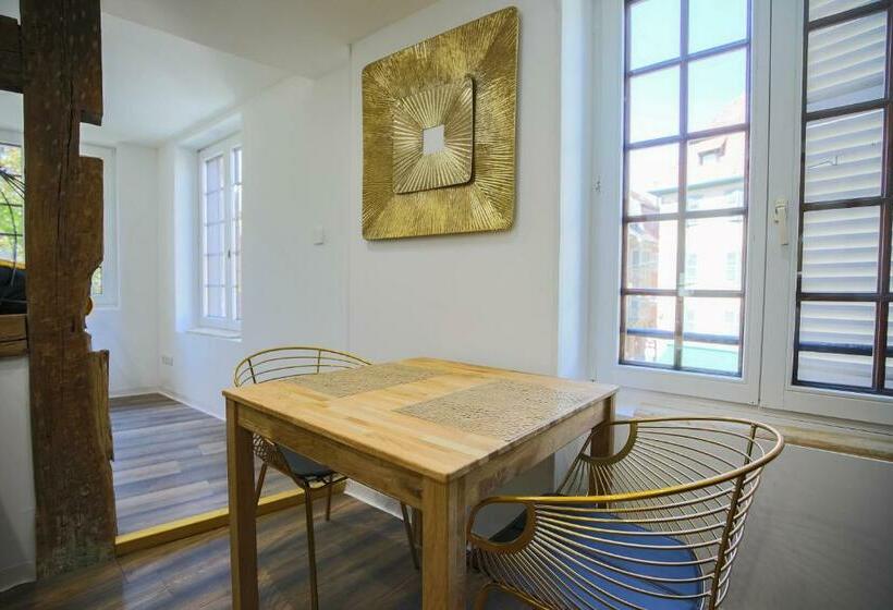 Appartement De La Noblesse   Designed By C.m