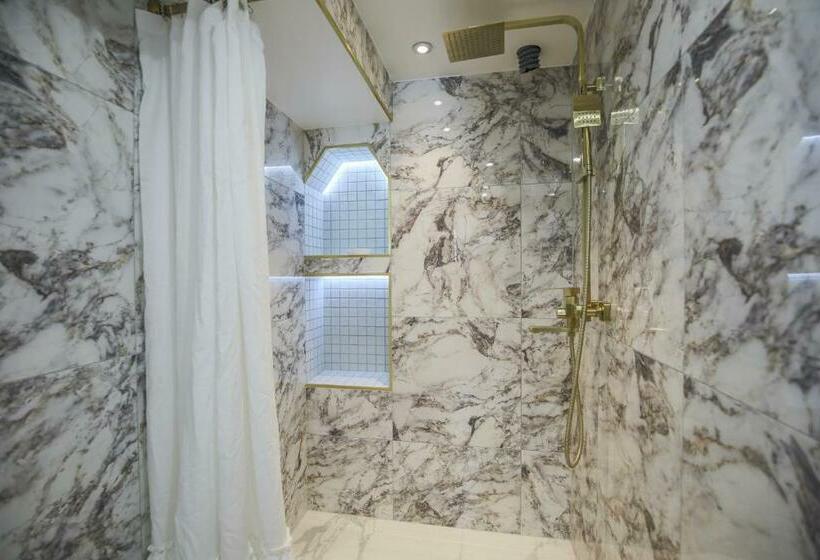 Appartement De La Noblesse   Designed By C.m