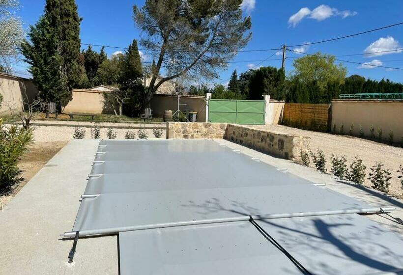 Les Célestins   Villa En Provence