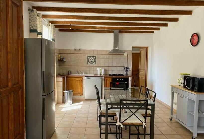 Les Célestins   Villa En Provence