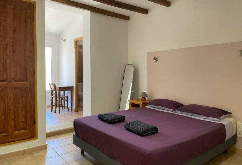 Les Célestins   Villa En Provence