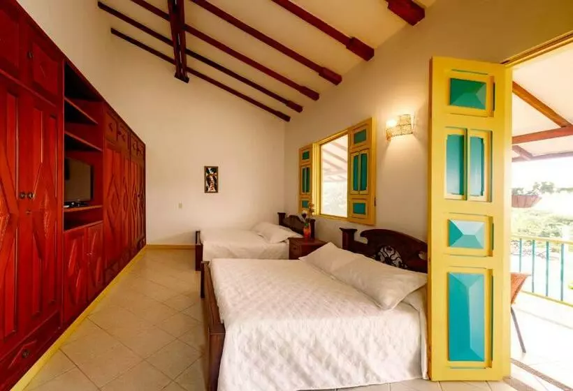 Finca La Grecia , En El Quindio Con Piscina