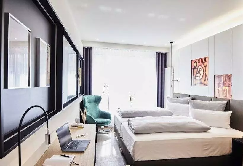 Design  Und Kunsthotel München