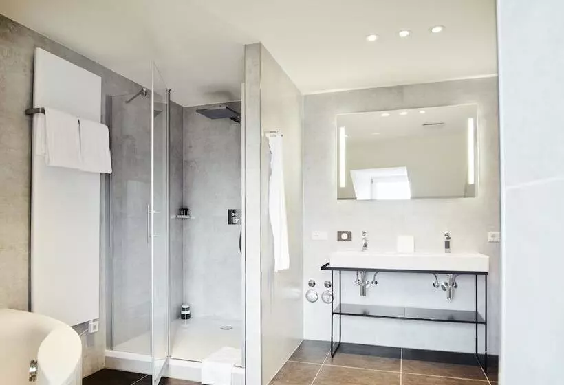 Design  Und Kunsthotel München