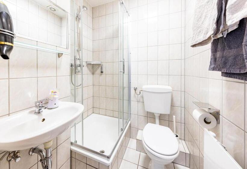 Pension & Gaststätte Zur Salzgrube