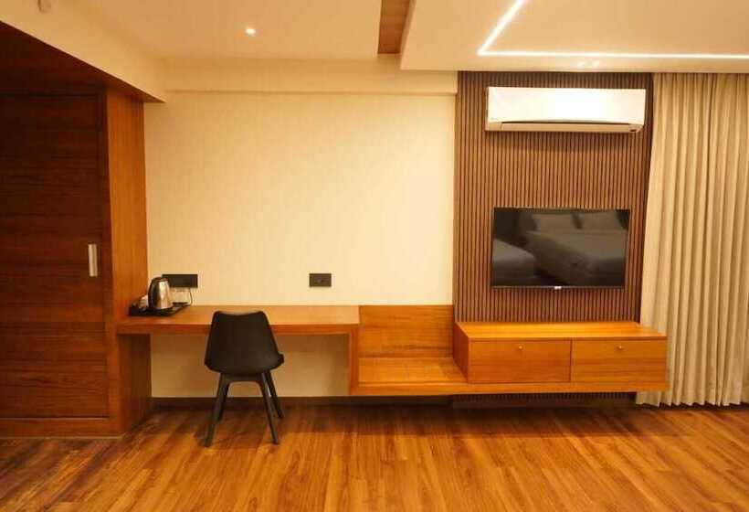 ホテル Bekal International